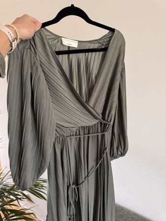 Guido Maria Kretschmer Kleid, Olivgrün, Grösse 36