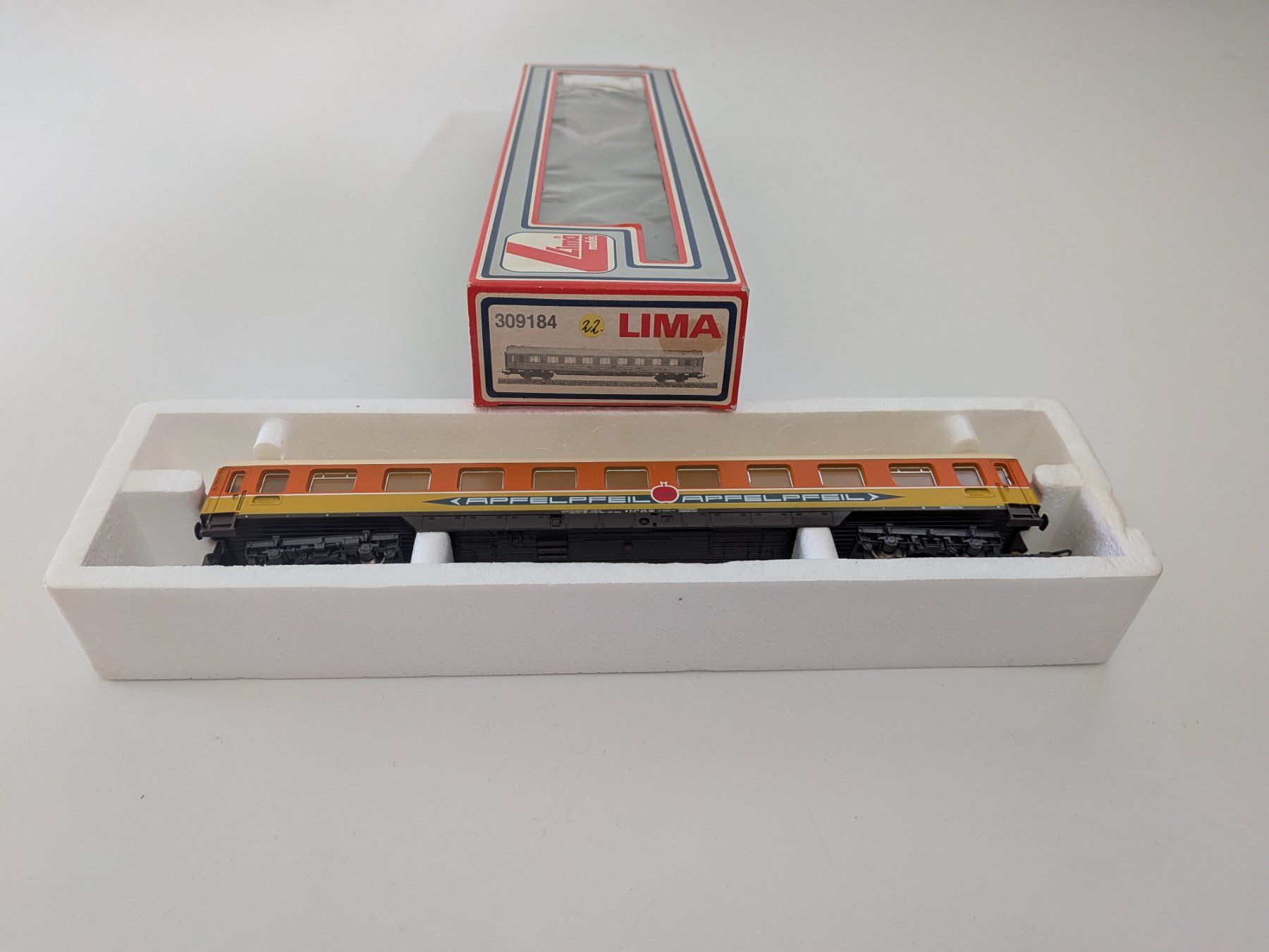 Lima Modellini di ferrovie: Lima Personenwagen 309184 – Usato da Künten venduto da Dfog 1