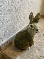 Süsser Deko Hase oder Osterhase Pappmaschee Figur, gross