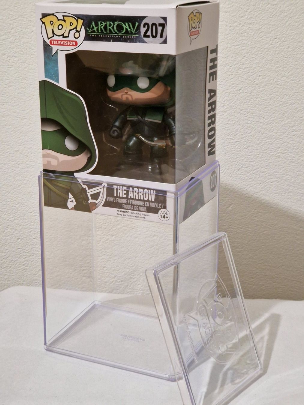 Funko Figuren: Funko Pop The Arrow #207 + Acryl-Schutzhülle – Neu (gemäss Beschreibung) aus Igis von Vulleta.38 3