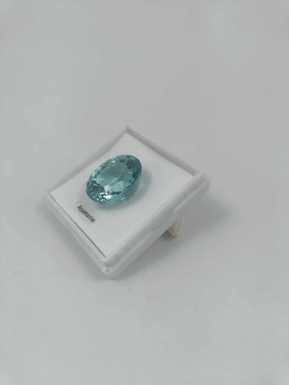 Pierres précieuses: 1 AQUAMARIN 74.75 CT. – D'occasion à Luzern par EdiGem 1