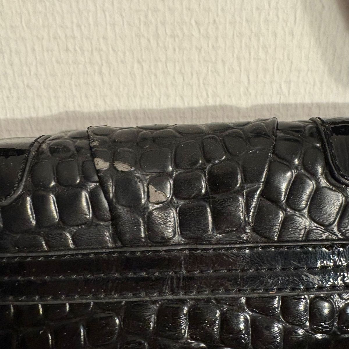 Guess Borse: Guess Vintage Bag (Black) – Nuovo (secondo la descrizione) da Bern venduto da gia_jqj7 4