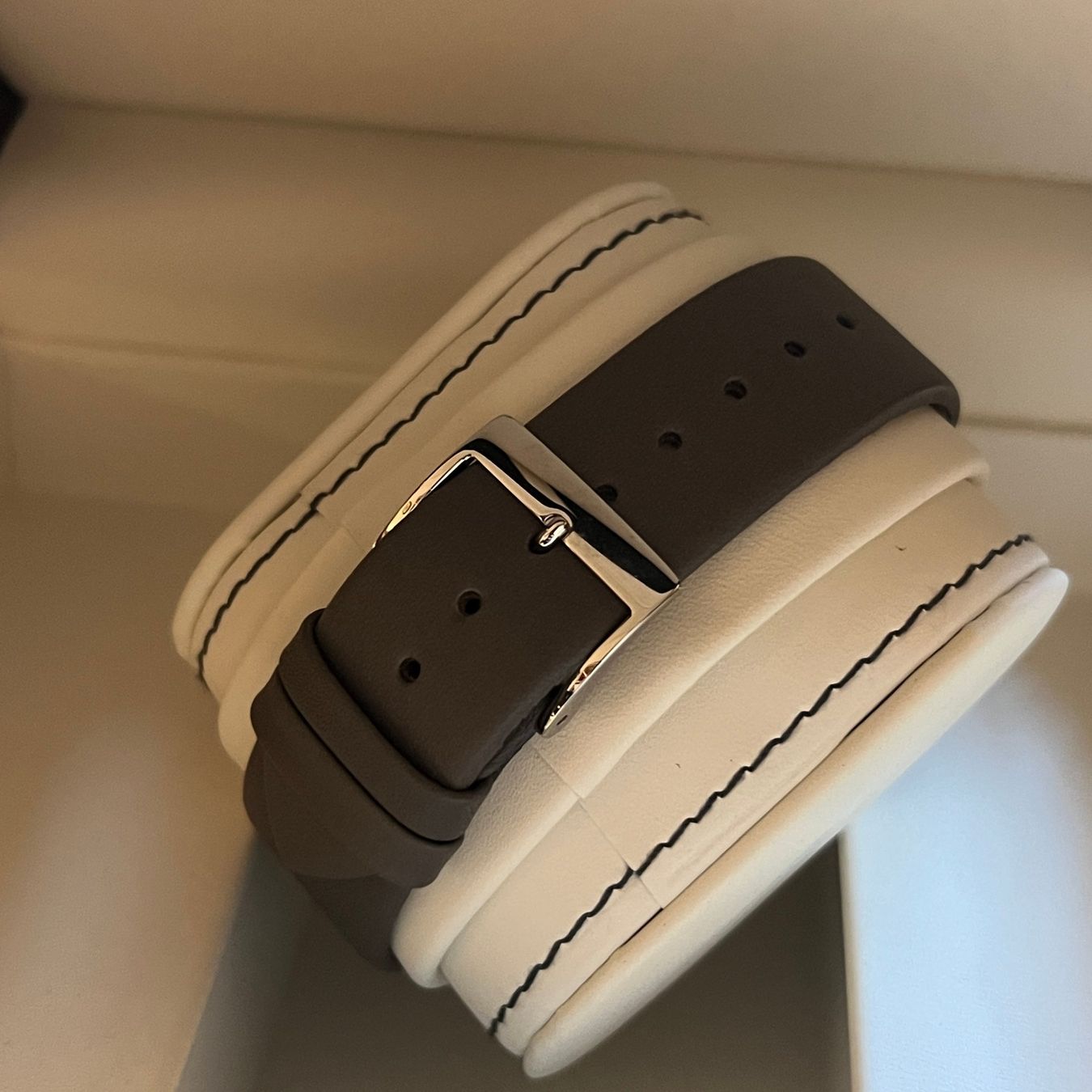 Junghans Montres: Junghans Max Bill Automatic Full Set 027/4002.48 – D'occasion à Carouge GE par Watchaser 5