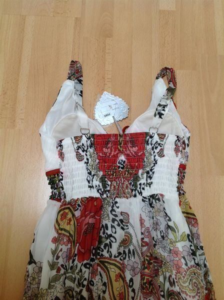 Vestiti: Neues Kleid mit Blütenprint - mit Seide – Nuovo (secondo la descrizione) da Zofingen venduto da Justizia_01 1