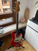 Fender J Bass Fiesta Red / Crafted in Japan