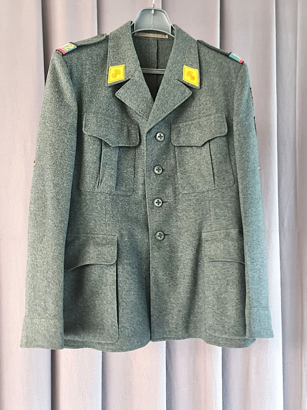 Schweizer Armee Uniformi: Schweizer Armee Ordonnanzuniform – Usato da Urtenen-Schönbühl venduto da Restwert_Schoenbuehl 4