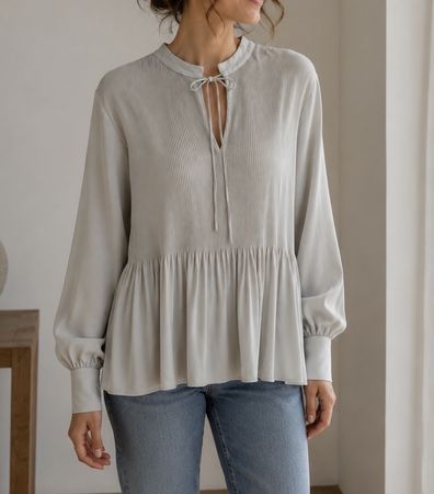 Schöne Plissé Bluse Gr. S