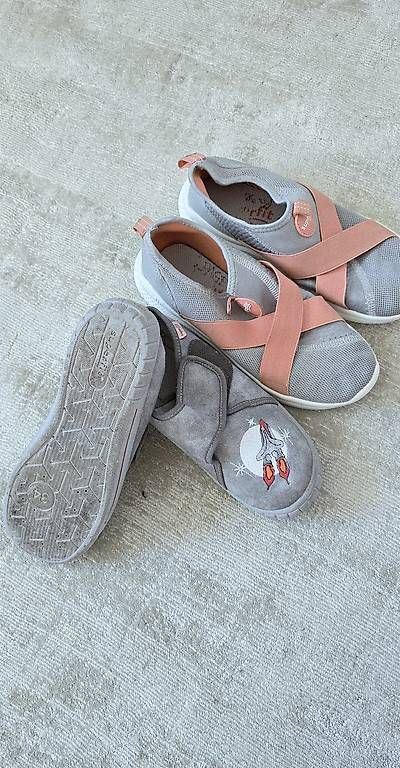 Scarpe per ragazzi: Turnschuhe kinder / Shule schuhe – Usato da Zürich venduto da joo_hrd5 1