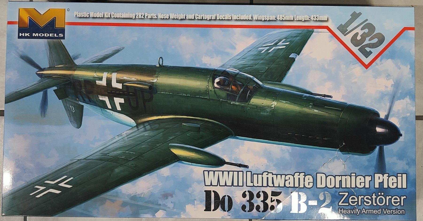 Dornier Kit di modellismo & Modellini statici: 1/32 Dornier Do 335B-2 'Zerstorer' – Usato da Arconciel venduto da breakout103