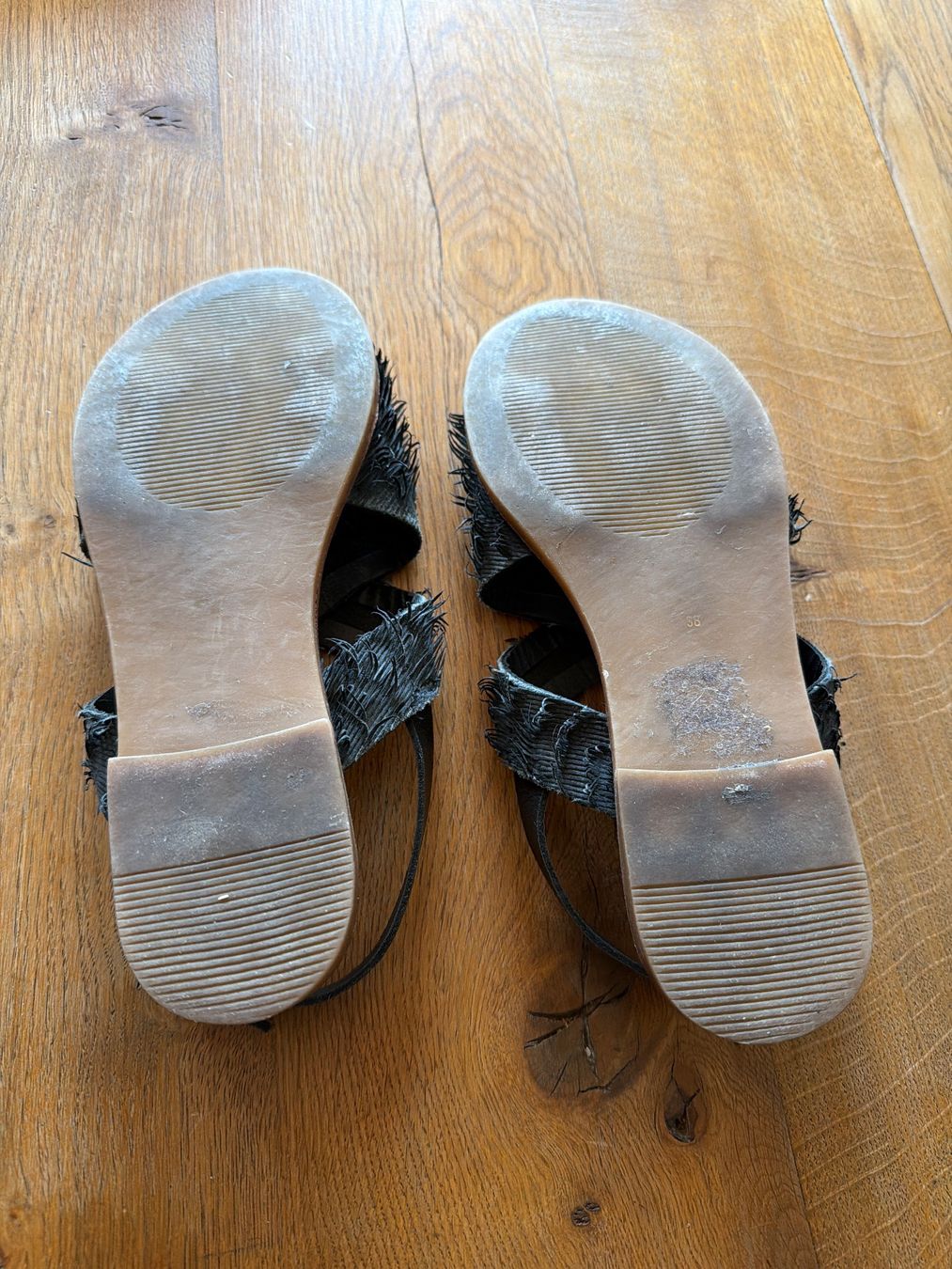 Scarpe da donna: sandalen inuovo – Usato da gurzelen venduto da malu04 3