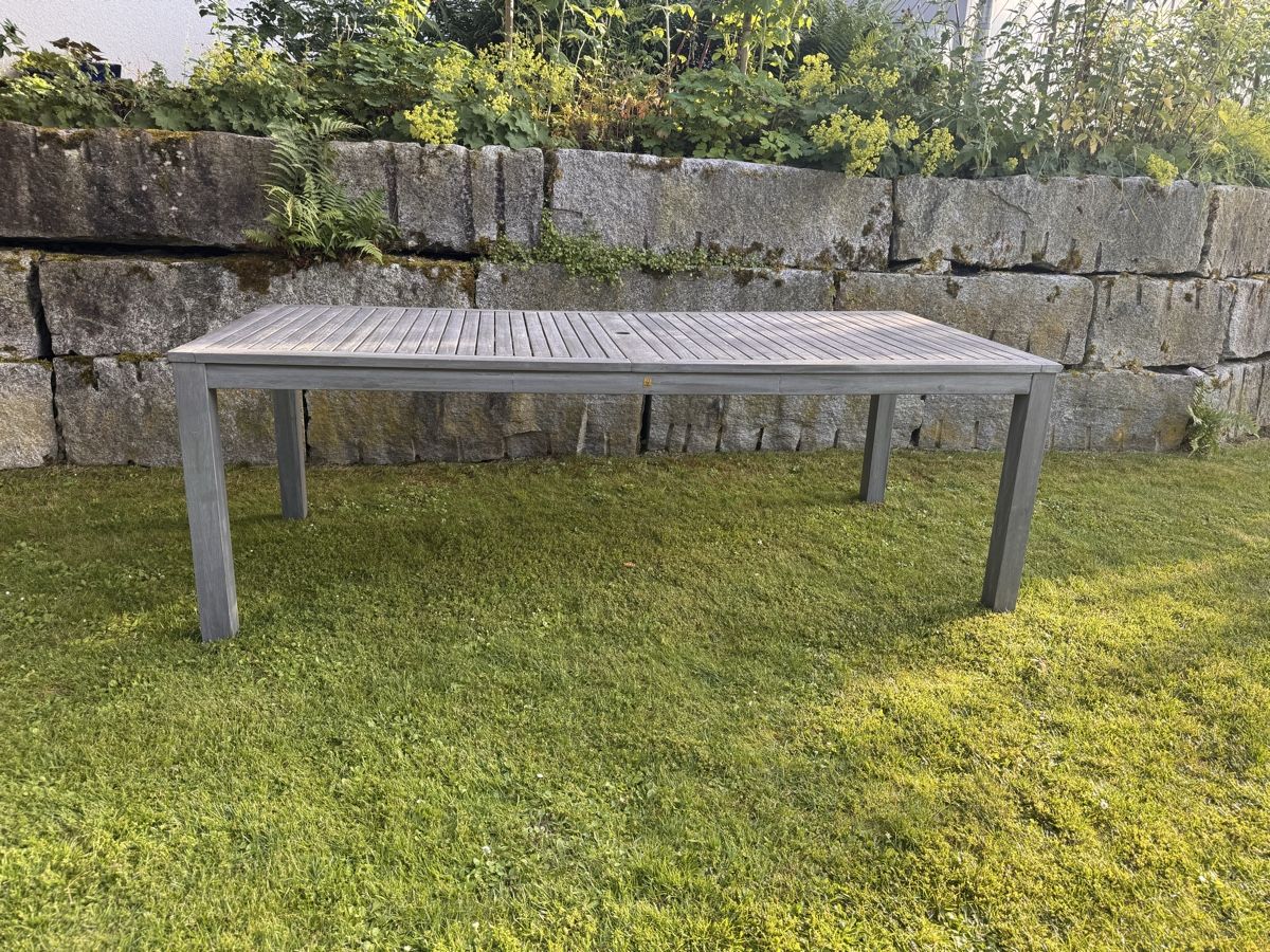 Tavoli: Gartentisch, Tisch  – Usato da Mägenwil venduto da nhu88 1