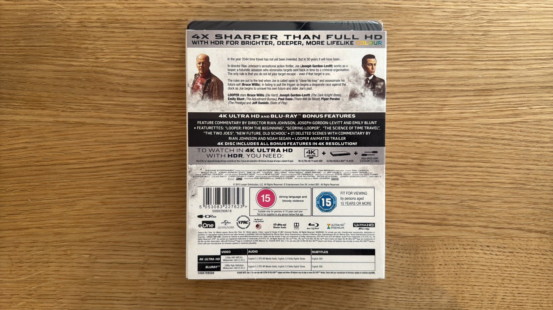 Tutti i DVDs: Looper - 4K UHD Blu-Ray – Nuovo e nell'imballaggio originale da Wallisellen venduto da Art_Vendorlay 1