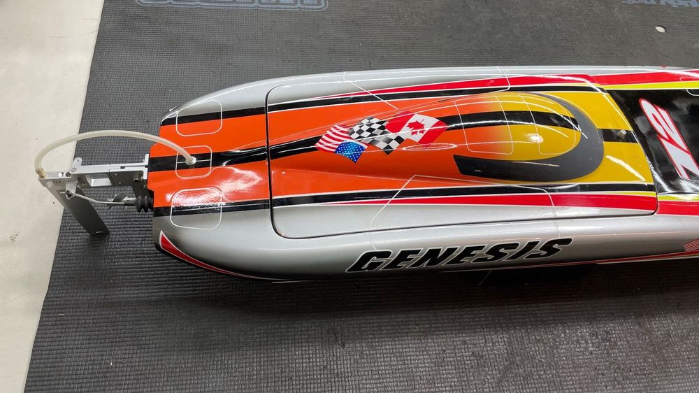 Genesis offshore brushless hot sale rc twin hull