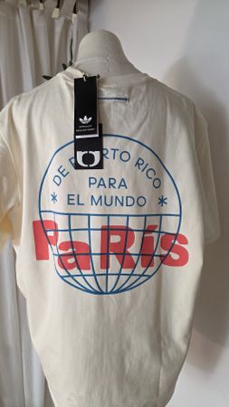 Adidas T-Shirt Bad bunny Grösse M neu mit Etikett