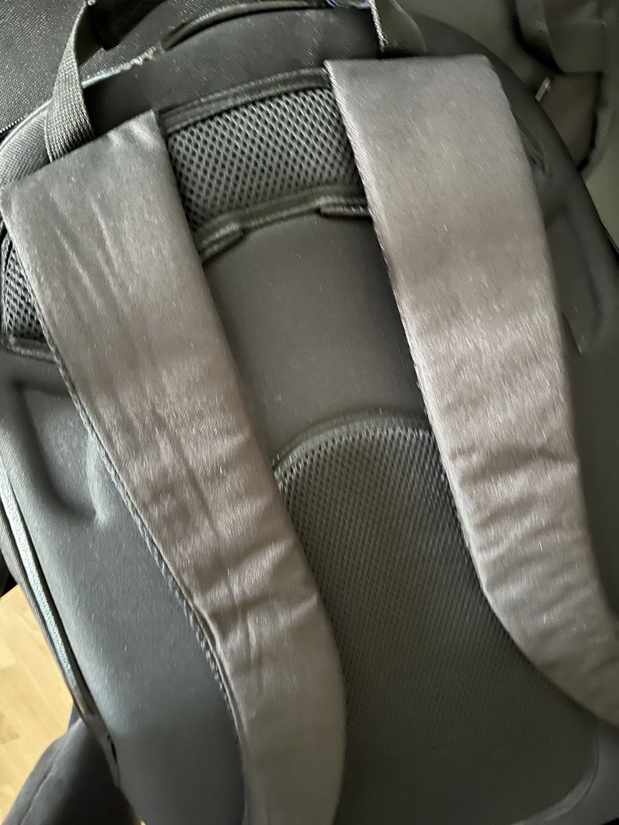 Zaini: New feel strength backpack with laptop bag – Usato da Dietlikon venduto da clf_g9mp 5