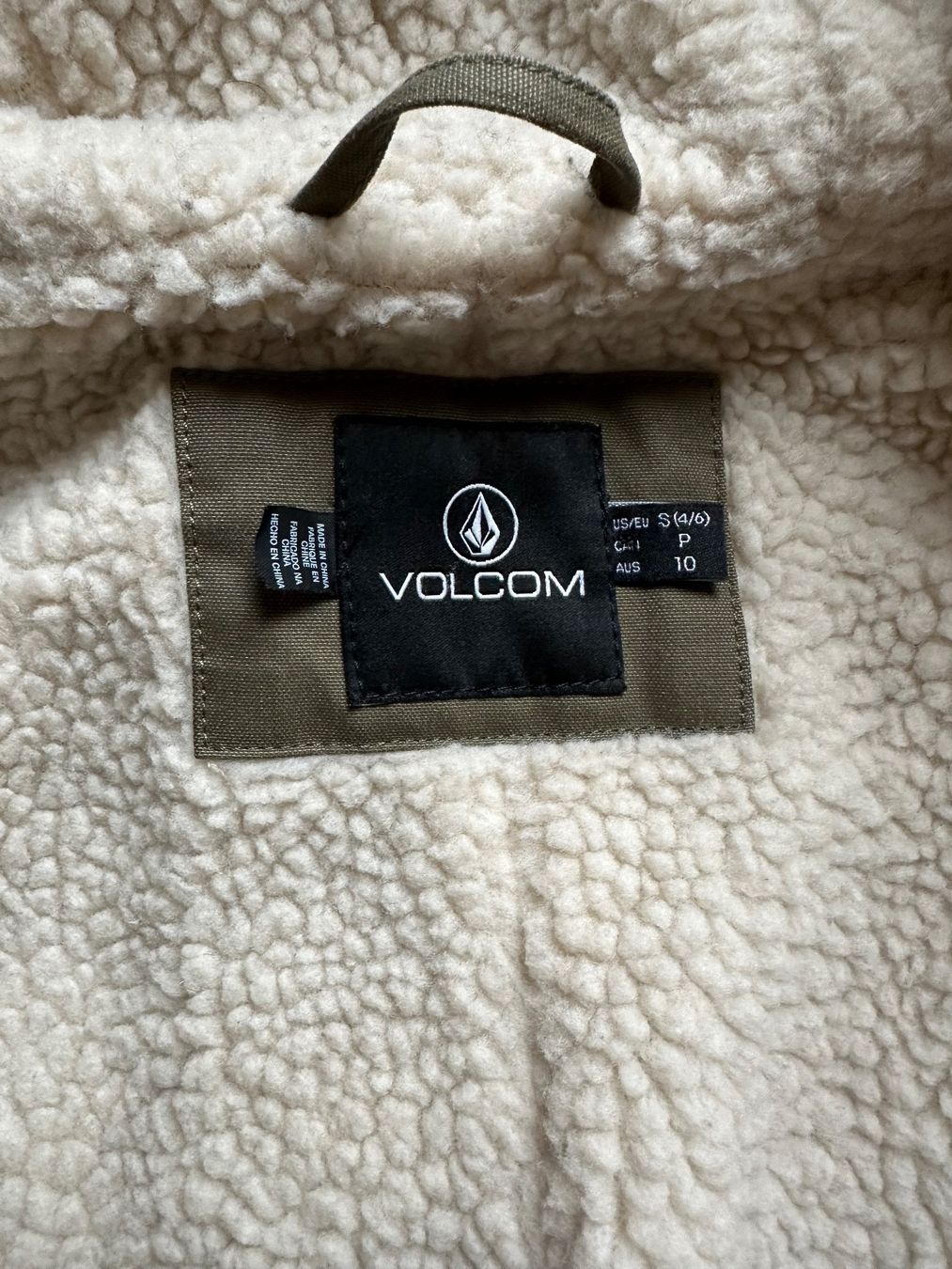 Cappotti: Winterjacke Volcom Damen Gr. S – Usato da Flawil venduto da minimaler 4