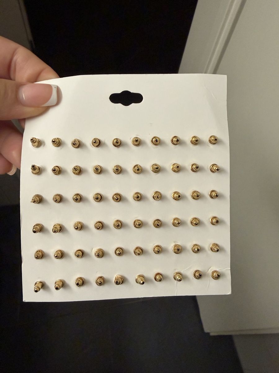 Orecchini pendenti & Orecchini a lobo: Ohrstecker Set goldfarben 30 Paar neu – Nuovo e nell'imballaggio originale da Füllinsdorf venduto da had_kv5k 1