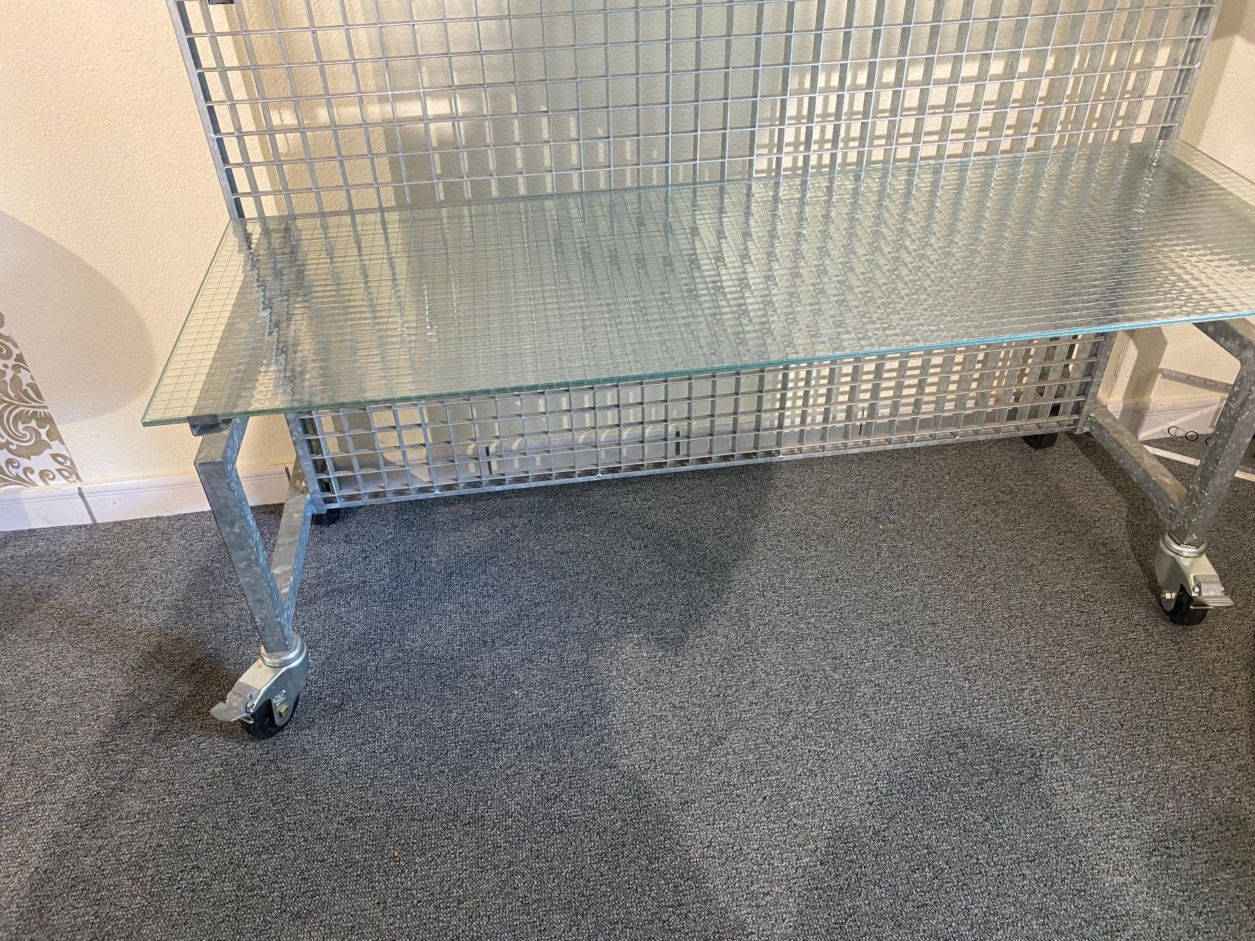 Regale: Regale – Gebraucht aus Olten von Adamo7 1