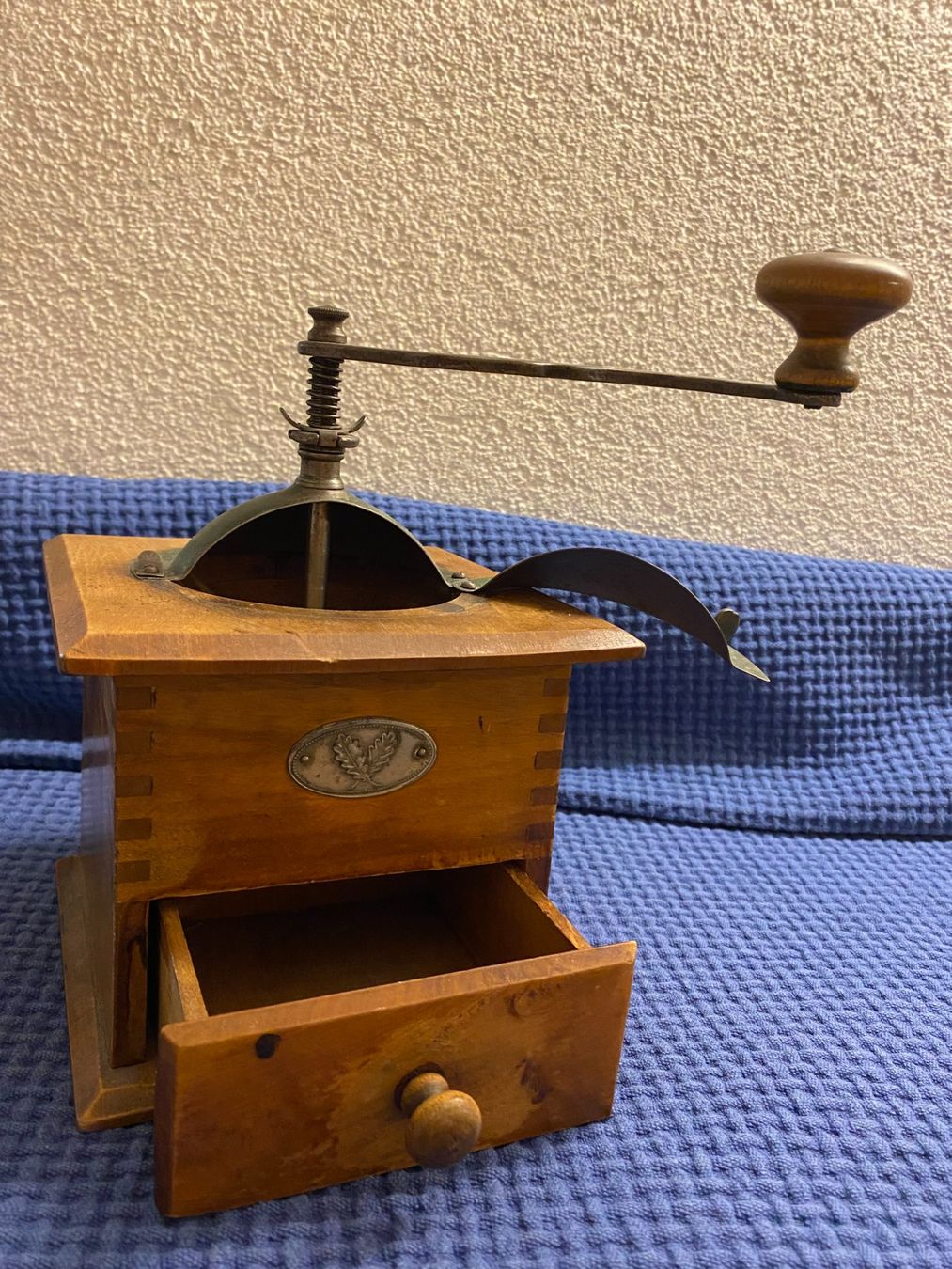 Elettrodomestici da cucina: Kaffeemühle Holz – Usato da Winterthur venduto da Gotzi4 1
