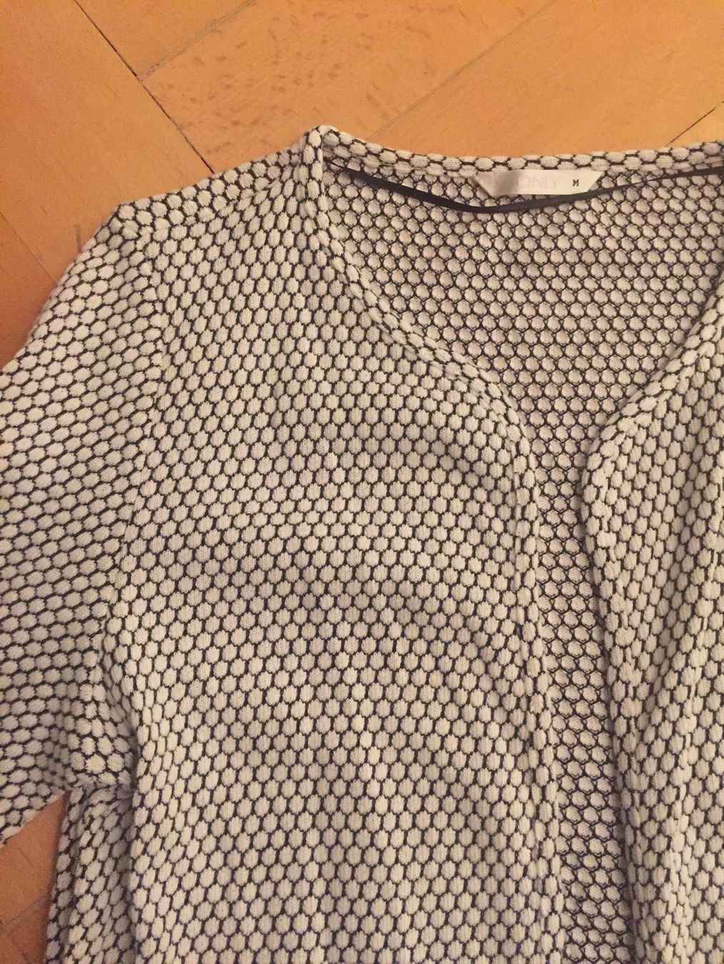 Only Tops: Top only M – D'occasion à Küssnacht am Rigi par CALIFRASQUI