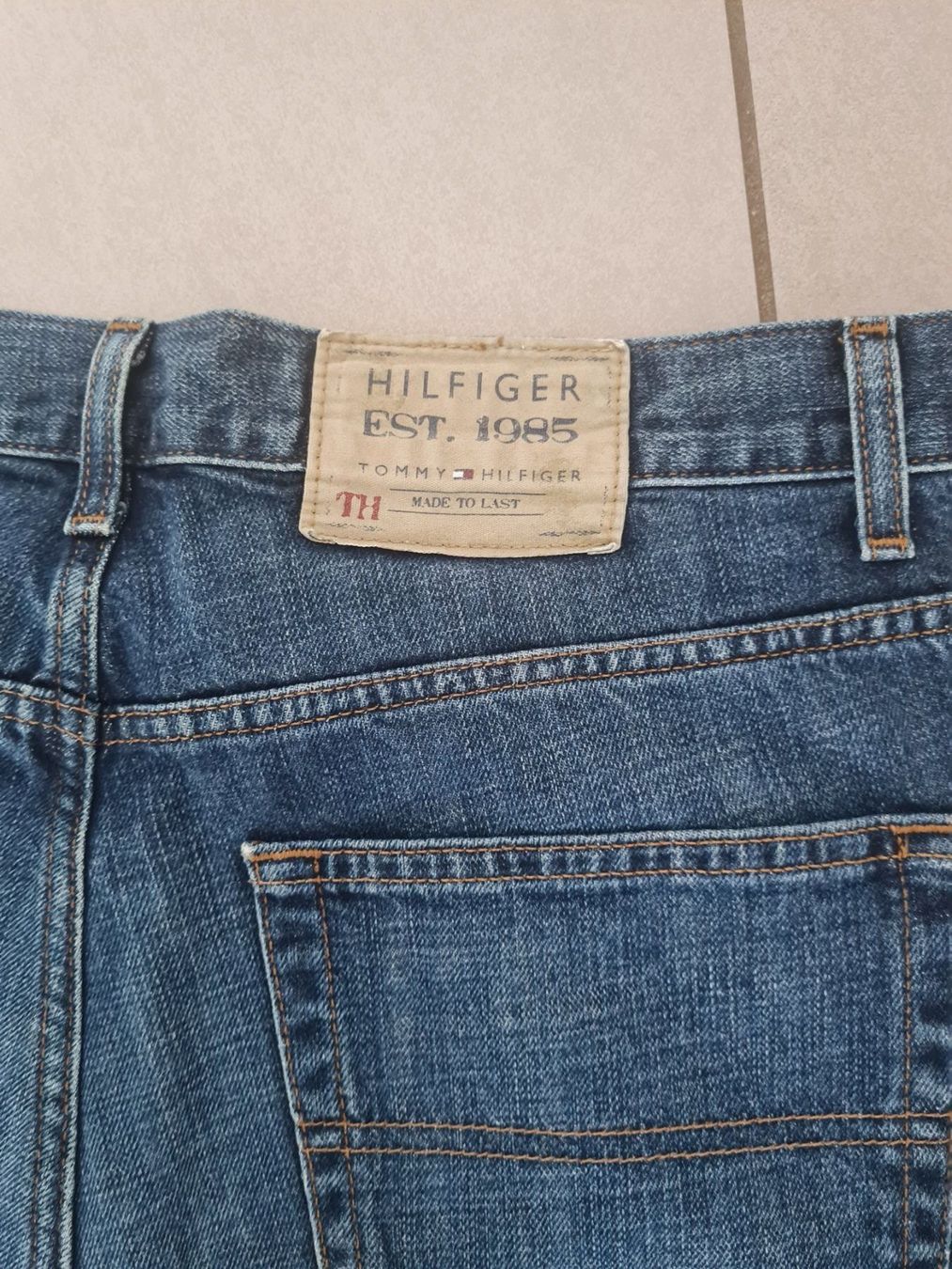 Tommy Hilfiger Jeans: Jeans Tommy Hilfiger gr. 32 32 – Usato da Boswil venduto da i12i 6
