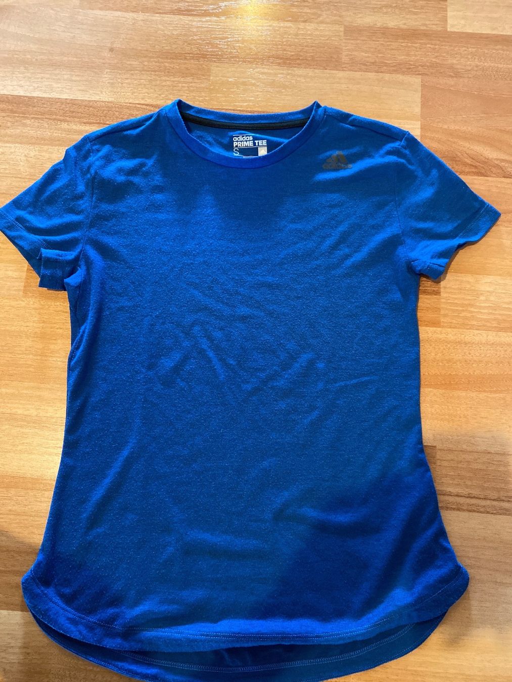 Adidas T-shirt: Adidas Prime Tee Gr. S T-Shirt blau – Usato da St.Gallen venduto da maierm01