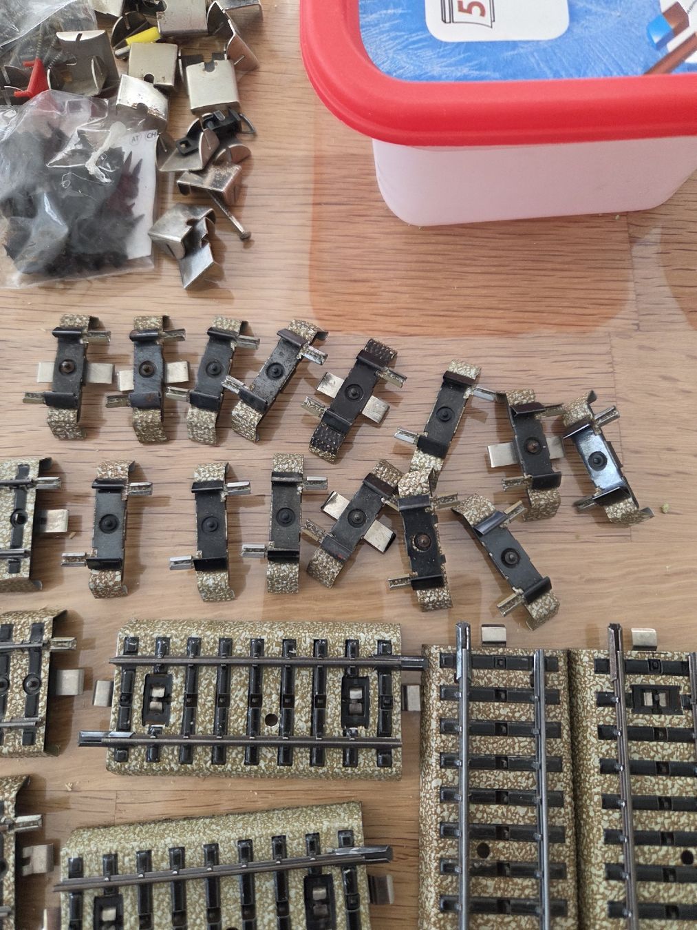 Märklin Modelleisenbahnen: Märklin M Schienen set – Gebraucht aus Frutigen von cmas11 1