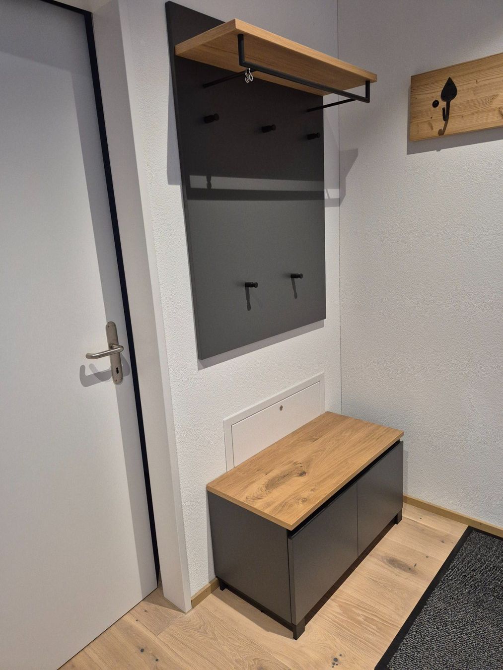 Porte manteau: Garderobe – D'occasion à Illnau par kuota69 1