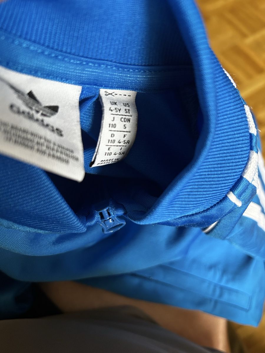 Adidas Jacken & Mäntel: Veste training Adidas / taille 110 – Gebraucht aus Meyrin von Bronx86 2
