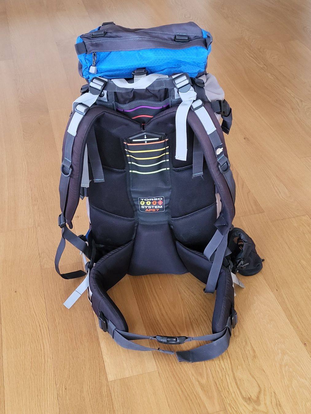 Rucksäcke: Rucksack Cerro Torre von Lowe Alpine – Gebraucht aus Wolfhausen von Redwood28 2