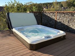 HotSpring Whirlpool "Sovereign"