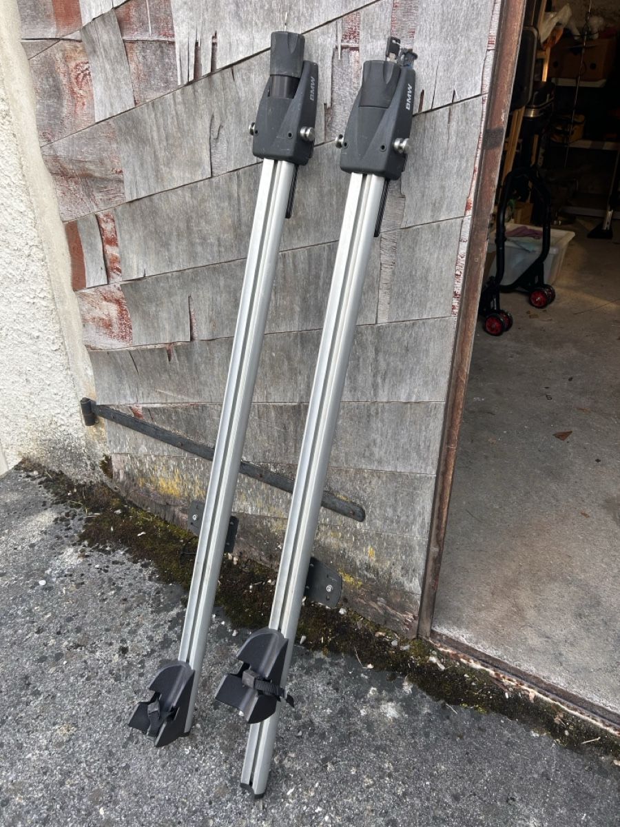 BMW Tutti pezzi di ricambio auto: Support vélo Thule / BMW – Usato da Givrins venduto da ed2_2nc9