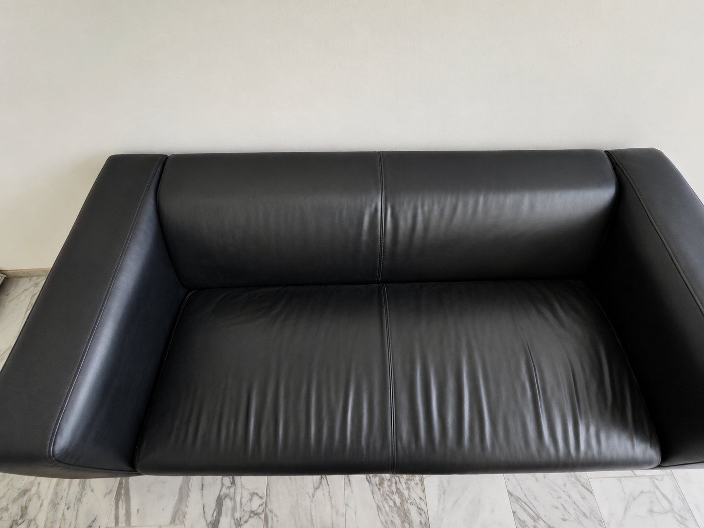 Ikea Divani: IKEA KLIPPAN 2er Sofa schwarz Lederoptik gepflegt – Usato da Derendingen venduto da dei_q7cw 4