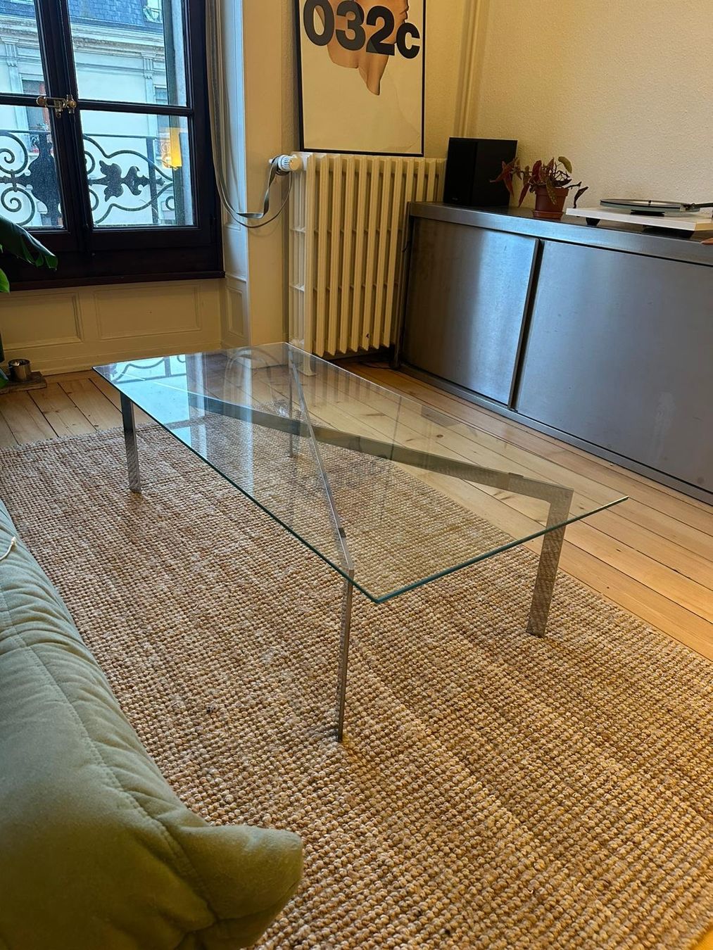 Tavoli: Table basse dans le style Mies Van der Rohe Barcelona – Usato da Genève venduto da pie_ps7x