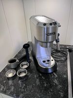 De‘Longhi Dedica Siebträger Kaffeemaschine silber