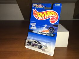Ferrari 308 - 1/64 Hot Wheels Quicksilver Series Vintage 90s