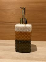 Design Seifenspender Handgemacht (Epoxidharz / Resinkunst)
