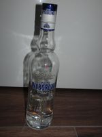 Bouteille de Vodka Wyborowa - Collection ✨
