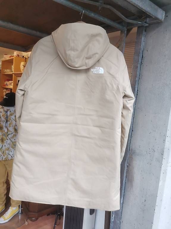 Cappotti: The North Face Daunen Mantel  – Usato da Mitlödi venduto da JSN19 3