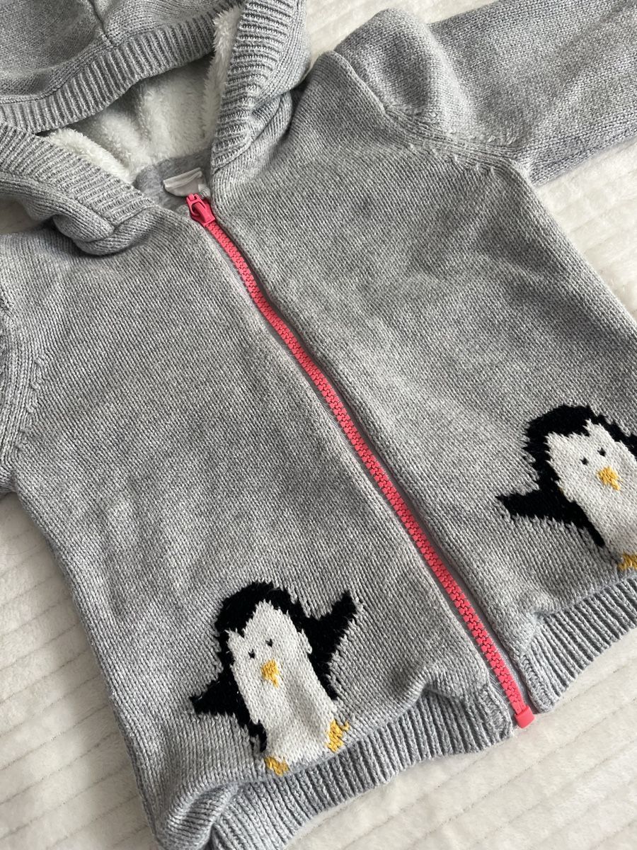 H&M Pullover & Sweatshirts: Baby Sweater with Hood – Neu (gemäss Beschreibung) aus Saas-Fee von Marienelly19 1