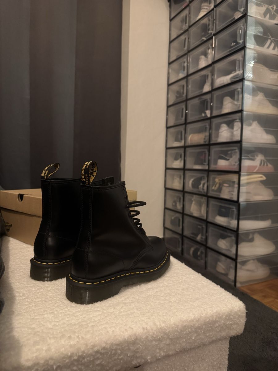 Scarpe da uomo: Dr. Martens 1460 taille 36 – Nuovo (secondo la descrizione) da Cossonay-Ville venduto da hel_nyv6