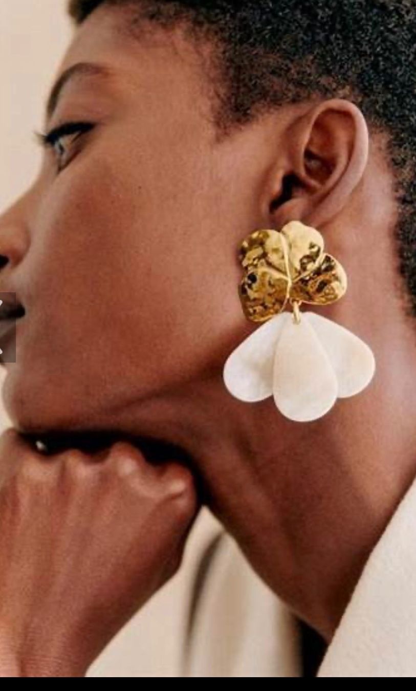 Sezane Boucles d'oreille: Sezane Georgia earrings, new – Neuf (Voir description) à Arzier Le Muids par oma_w5bq