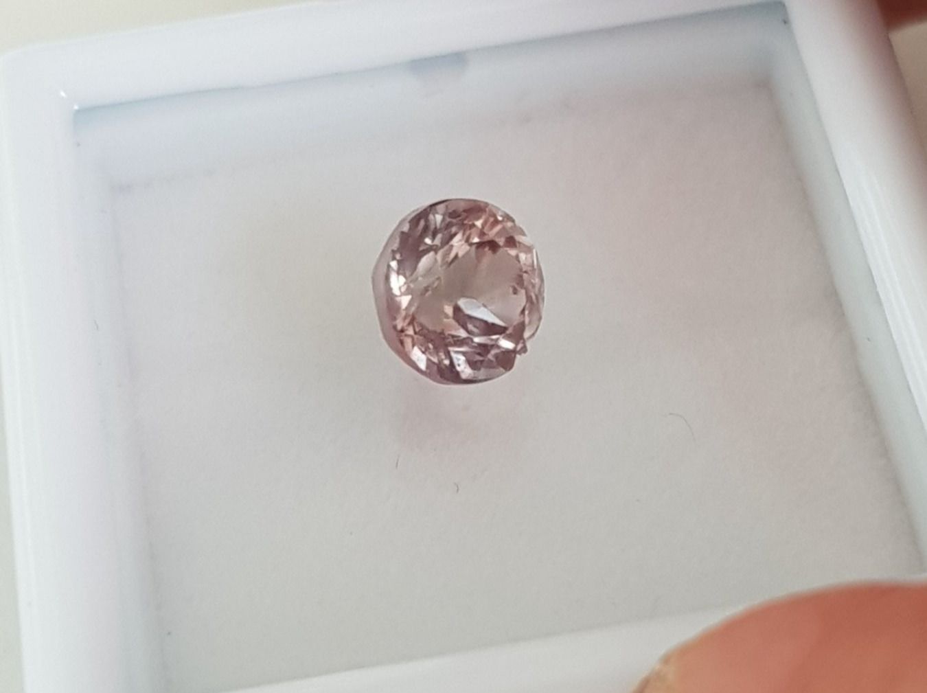 Pietre preziose: Roter Diaspore,Csarite Farbwechsel – Nuovo (secondo la descrizione) da Wolhusen venduto da toni079