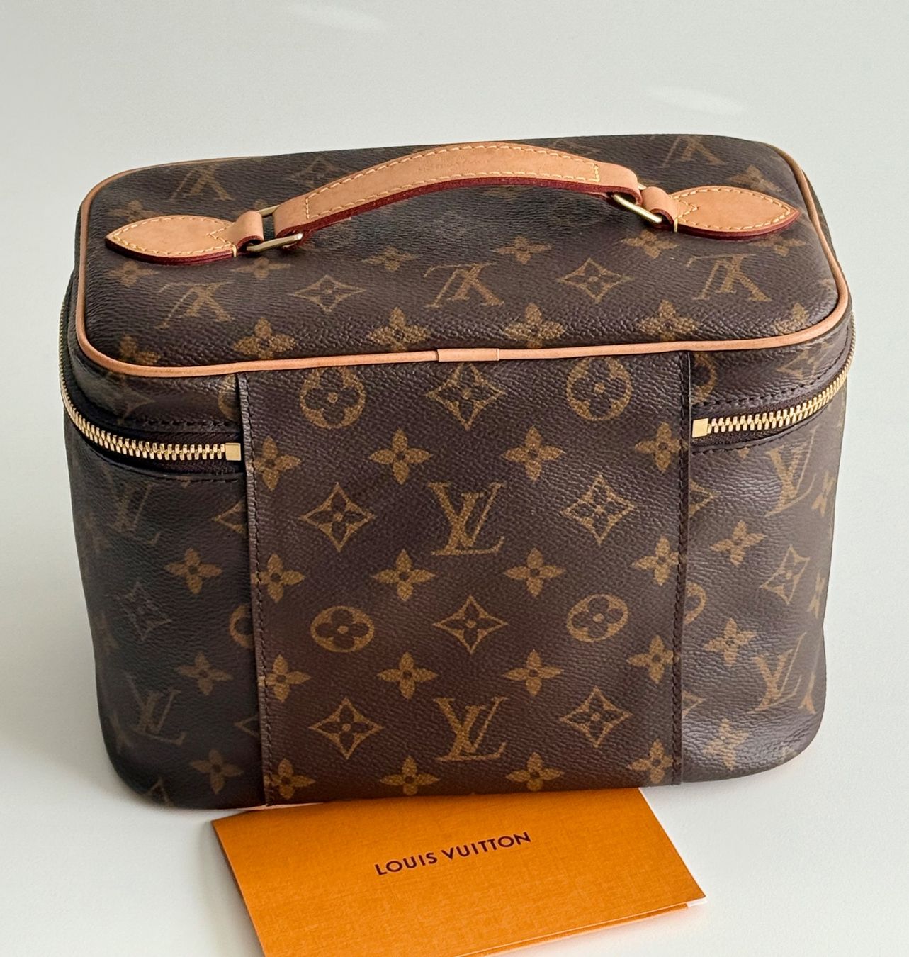 Borse da donna: Louis Vuitton Beauty Bag – Usato da Reinach AG venduto da BisMad3 5