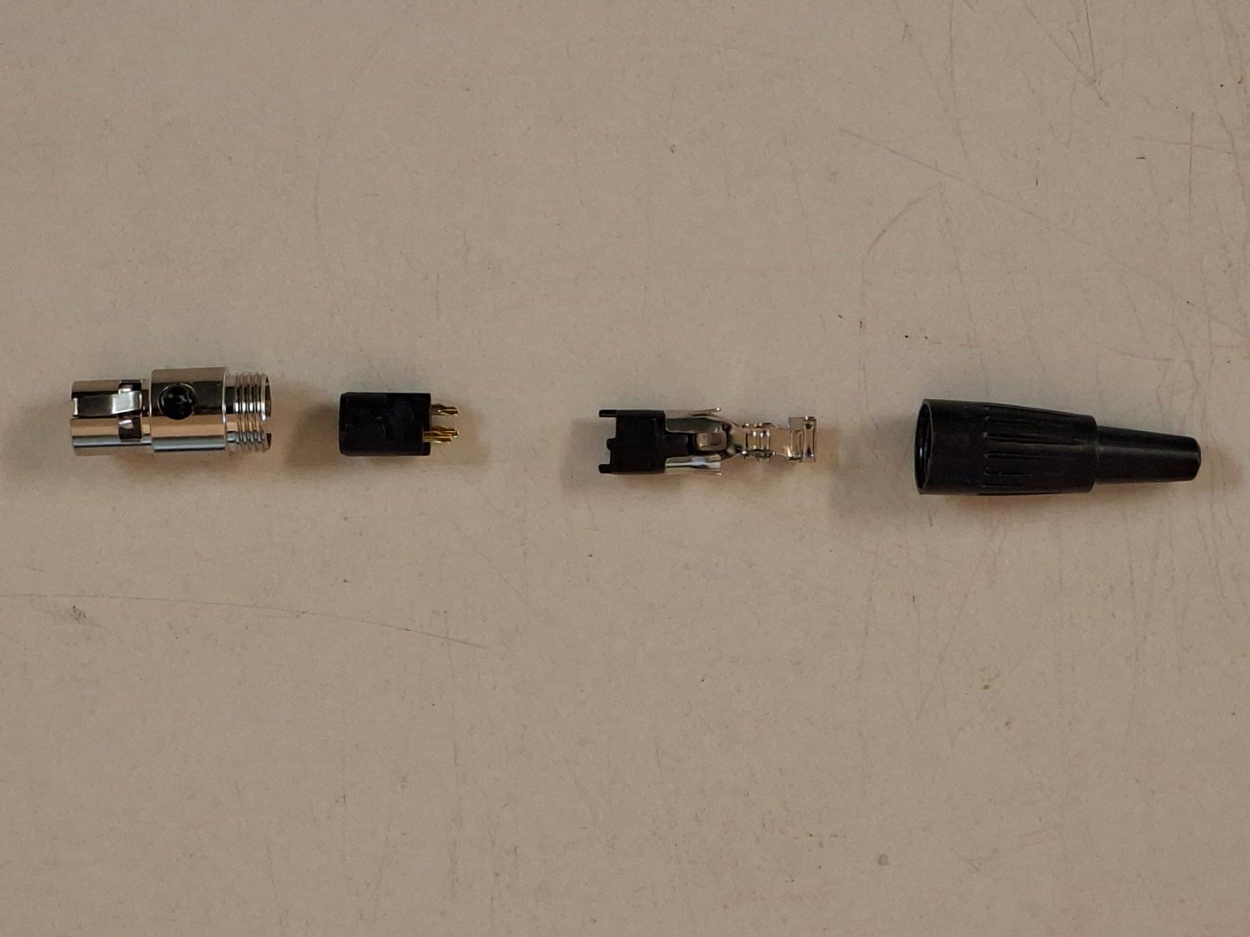 Elektronikbauteile: XLR Mini Stecker / Buchse – Gebraucht aus Niedergösgen von piccorx5 6