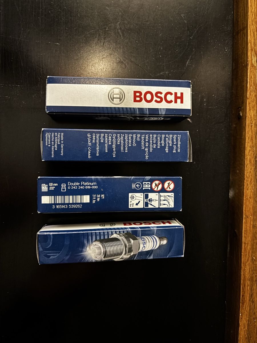 Bosch Tutti pezzi di ricambio auto: Zündkerzen Bosch / Mercedes – Nuovo e nell'imballaggio originale da Liestal venduto da Butze84 3