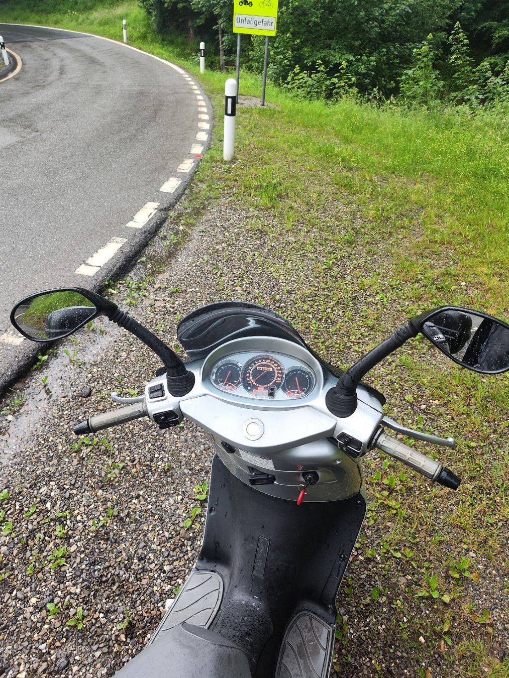 Aprilia Strada: Aprilia Leonardo 125 2001 – Usato da Zürich venduto da gab_q8zp 3