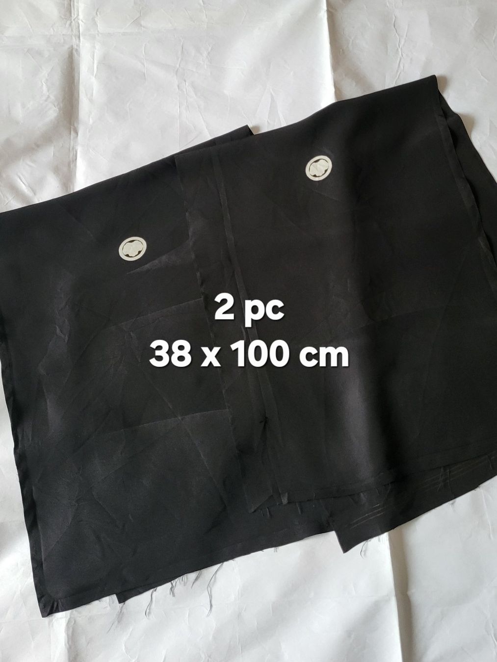 Tessuti: Coupons soie noir – Usato da Fribourg venduto da VictoriaShop7 1