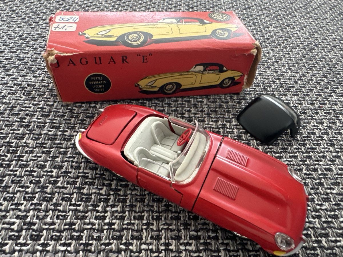 Tekno Modellini d'auto: TEKNO 927 Jaguar E mit OVP ab 39.- – Usato da Sennwald venduto da HARO-Import