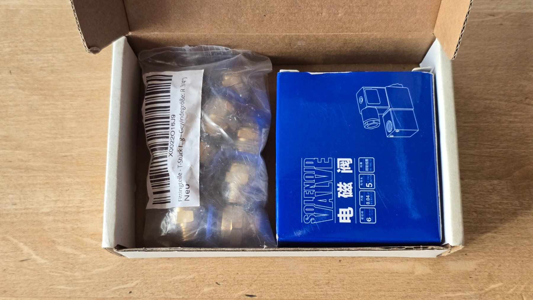 Elektronikbauteile: Pneumatisches Magnetventil, Zweiweg – Neu und originalverpackt aus Weingarten-Kalthäusern von rch_09 2